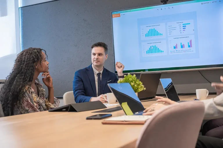 The Power of Project Financial Analysis: A Guide for IT Leaders